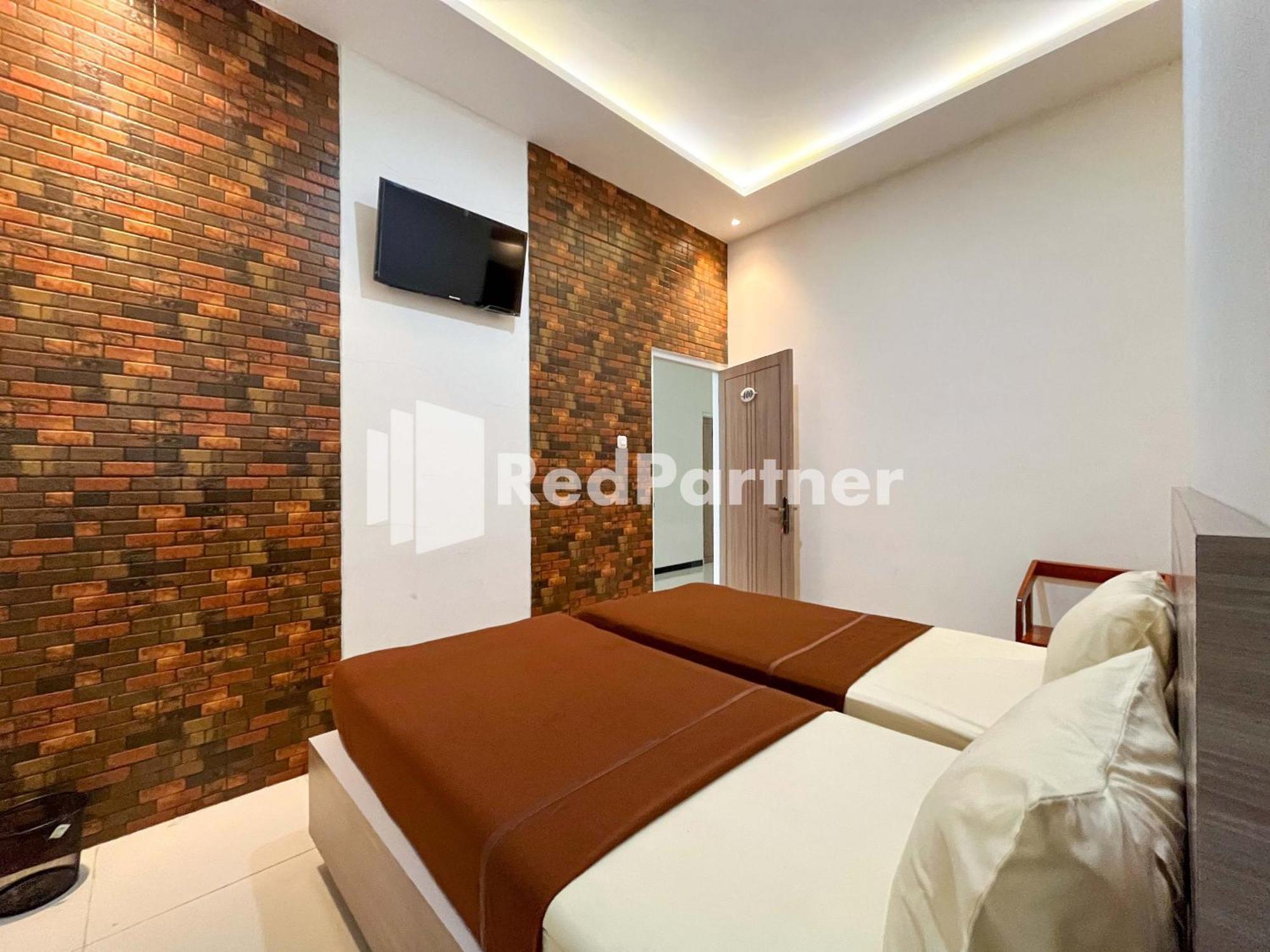 Griya Borobudur Malang Syariah Redpartner Blimbing  Exterior foto