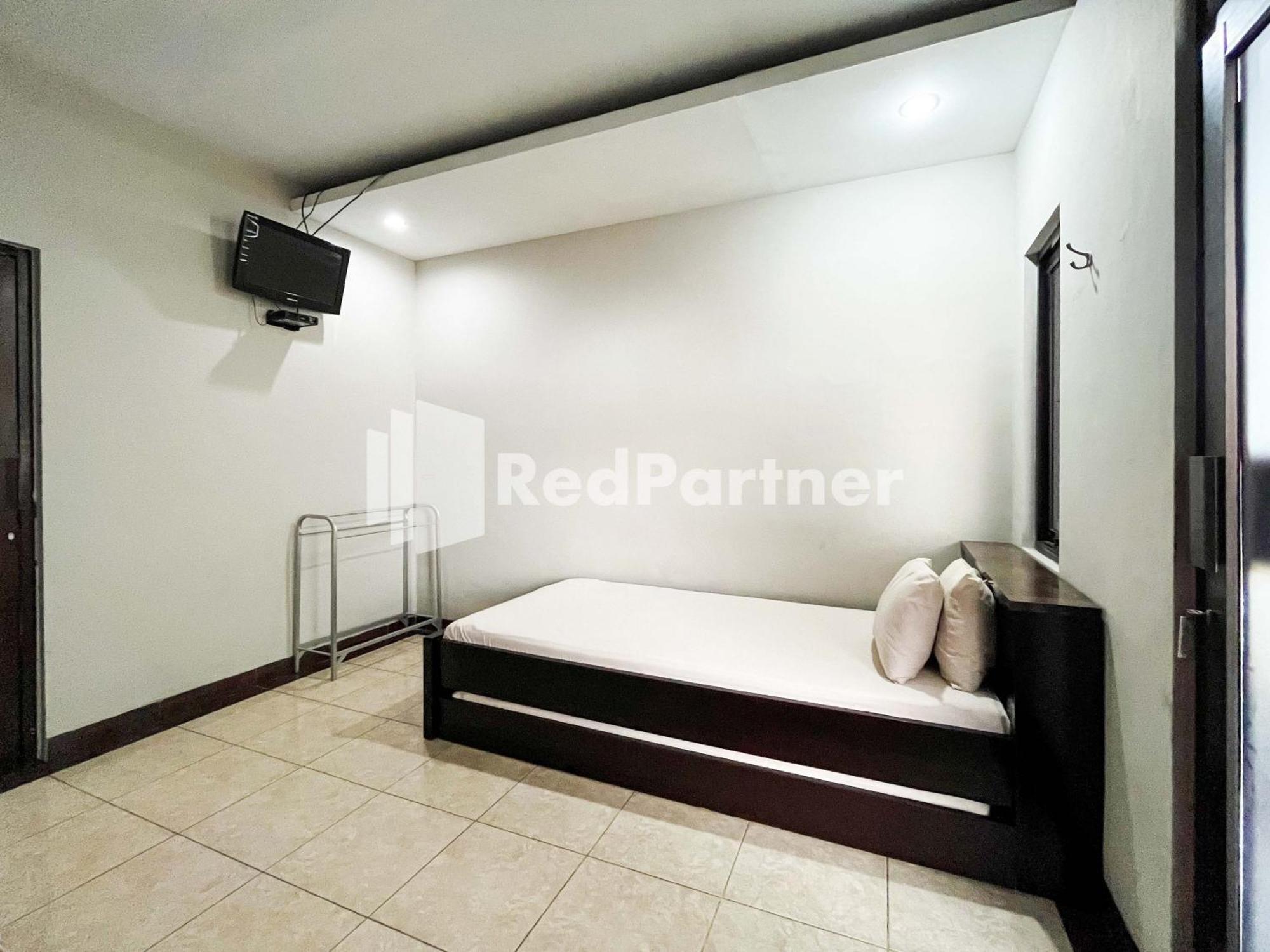 Griya Borobudur Malang Syariah Redpartner Blimbing  Exterior foto